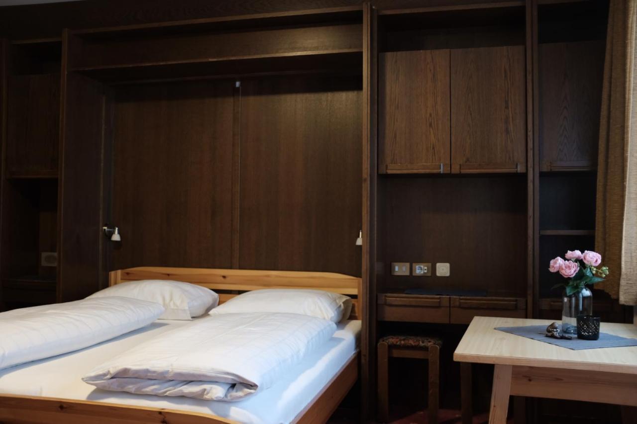 Garni Trojer Hotell Campo Tures Eksteriør bilde
