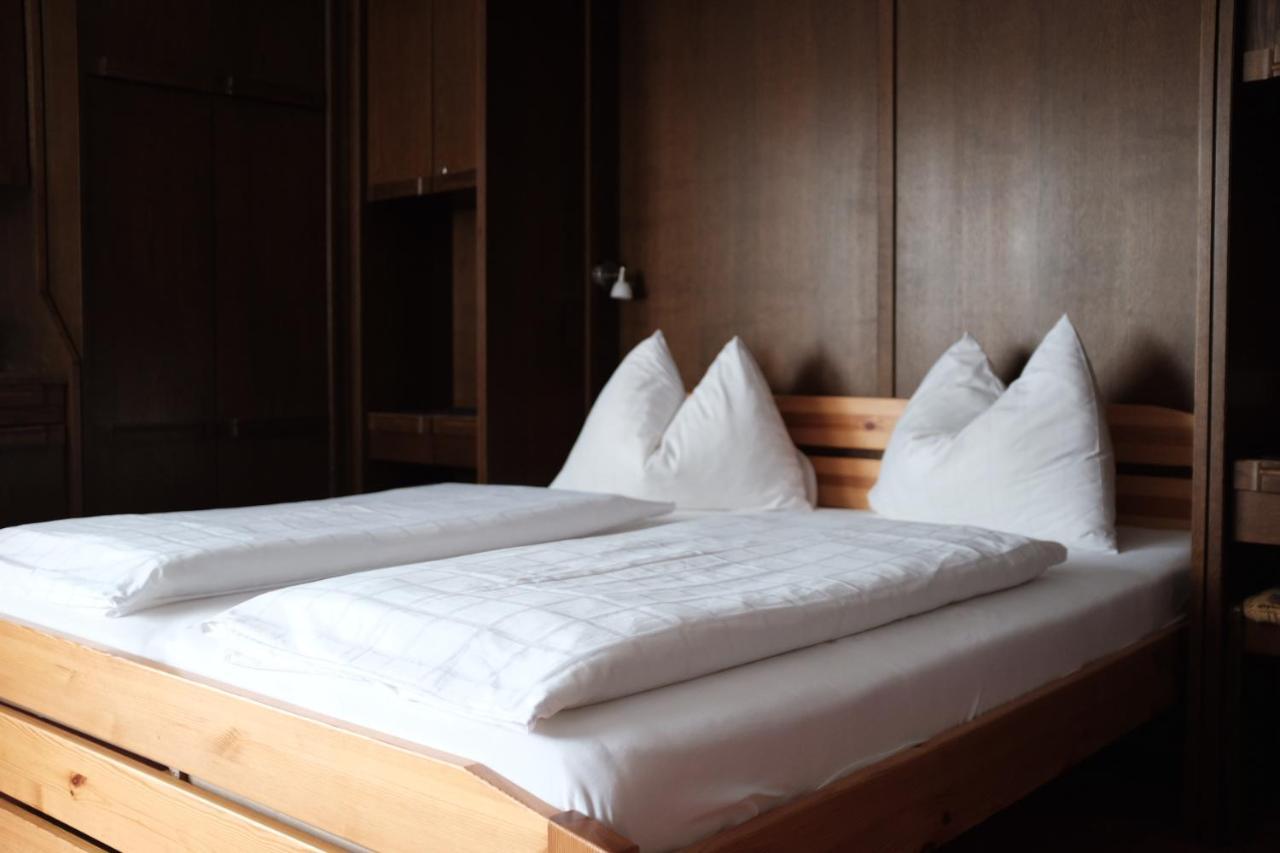Garni Trojer Hotell Campo Tures Eksteriør bilde